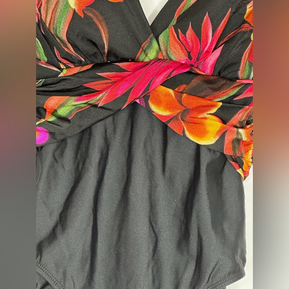 Take Control by Longitude Black Tropical One Piece Swimsuit Vintage Size 10 - Picture 2 of 9